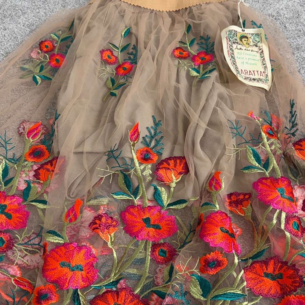 NWT Aratta Vintage Tulip Floral Embroidered Skirt - Pink and Green - Picture 2 of 2